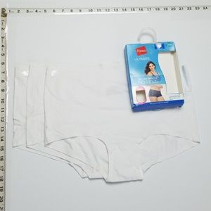 Hanes Intimates & Sleepwear - NWT No Panty Lines 3 Boyshort Underwears Hanes Intimates & Sleepwear - NWT No Panty Lines 3 Boyshort Underwears